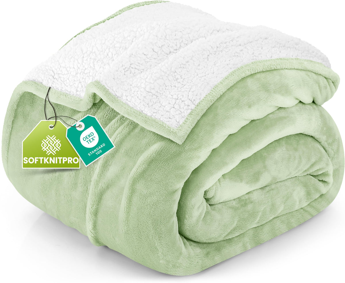 Reversible Sherpa Fleece Blanket