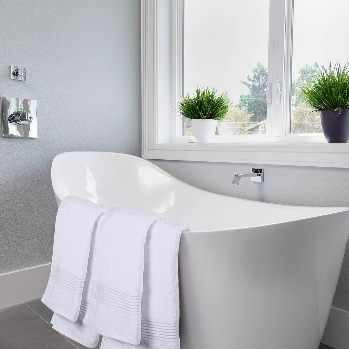 Cotton Bath Towels – 27 × 54 in