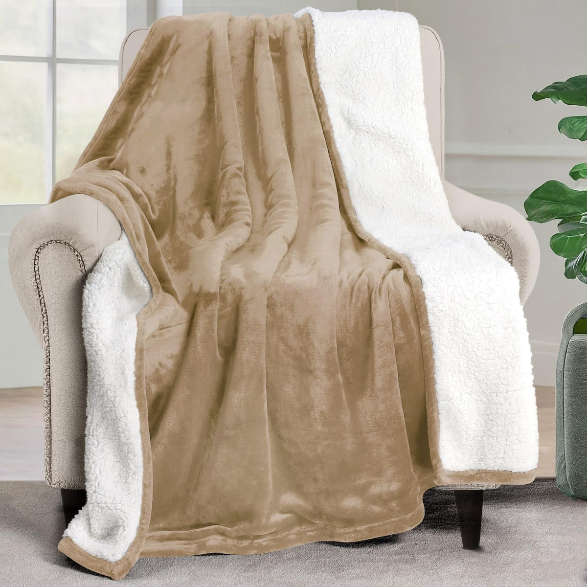 Reversible Sherpa Fleece Blanket