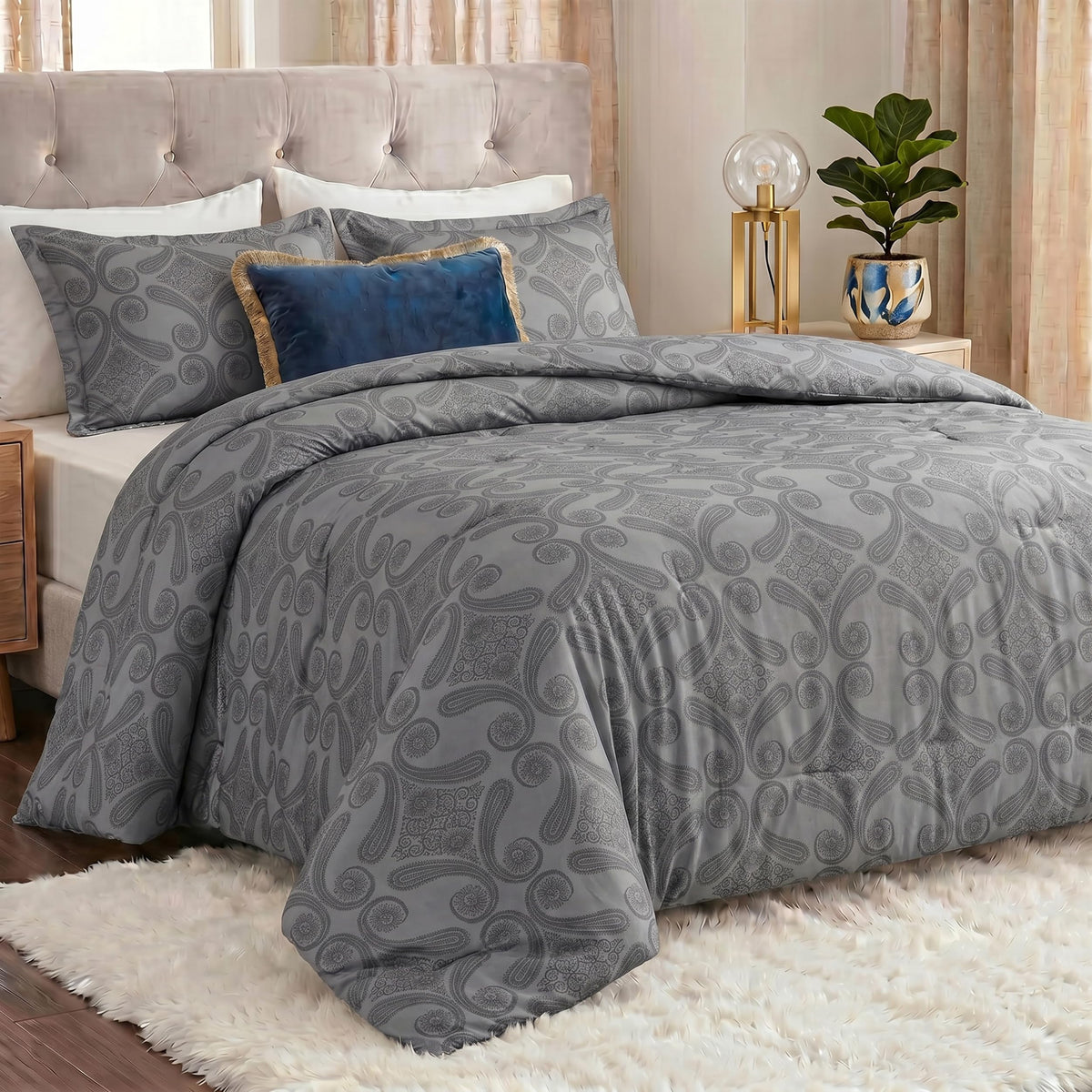 Jump and Tack Printed Comforter Set