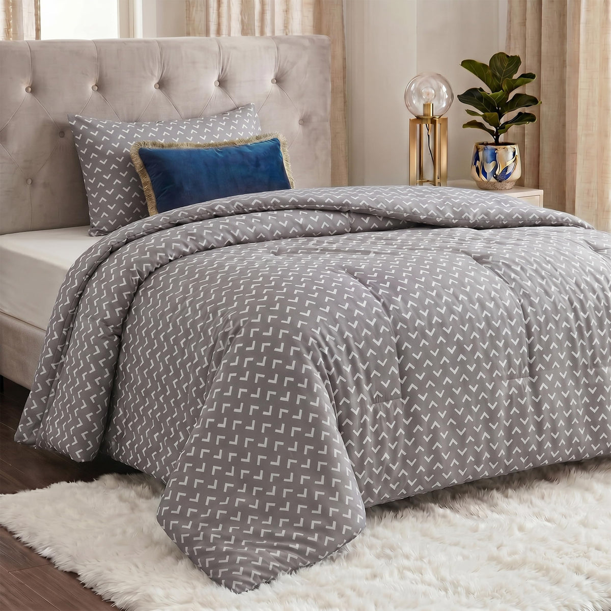 Jump and Tack Printed Comforter Set
